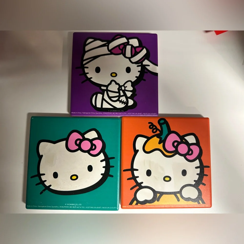 Hello Kitty Coasters Set - Picture 2 of 2